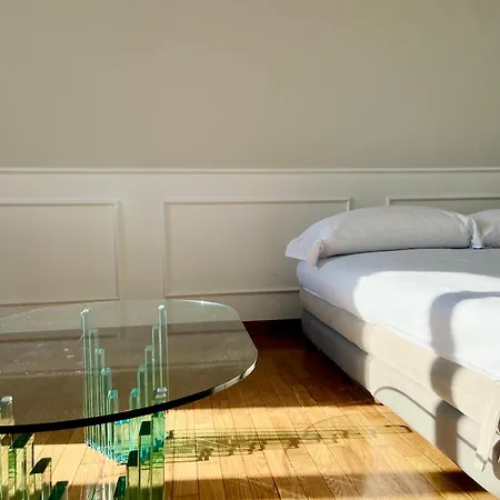 Bright 3 Bed With Balcony Overlooking Navigli! *