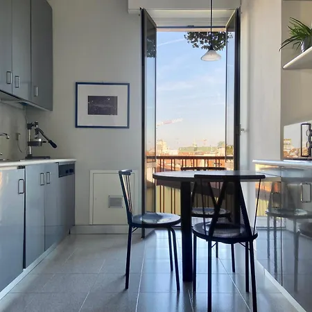 Appartement Bright 3 Bed With Balcony Overlooking Navigli! *