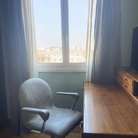 Appartement Bright 3 Bed With Balcony Overlooking Navigli!