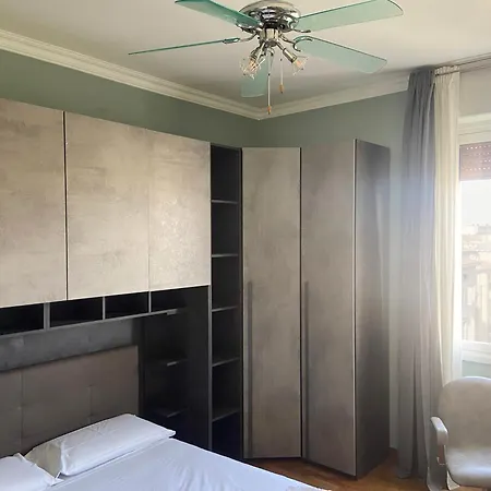 Bright 3 Bed With Balcony Overlooking Navigli! Appartement