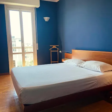 Appartement Bright 3 Bed With Balcony Overlooking Navigli!