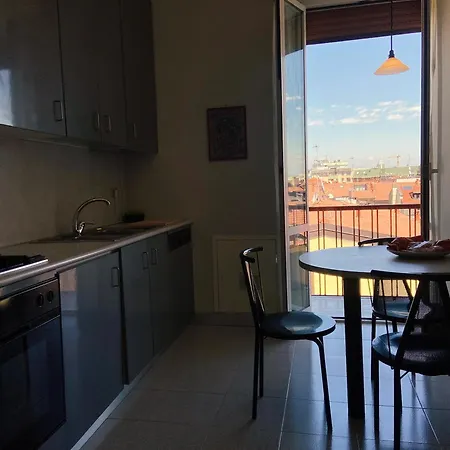 Bright 3 Bed With Balcony Overlooking Navigli! *