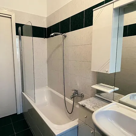 Bright 3 Bed With Balcony Overlooking Navigli! *